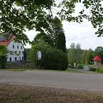 Schwarzwaldgruen